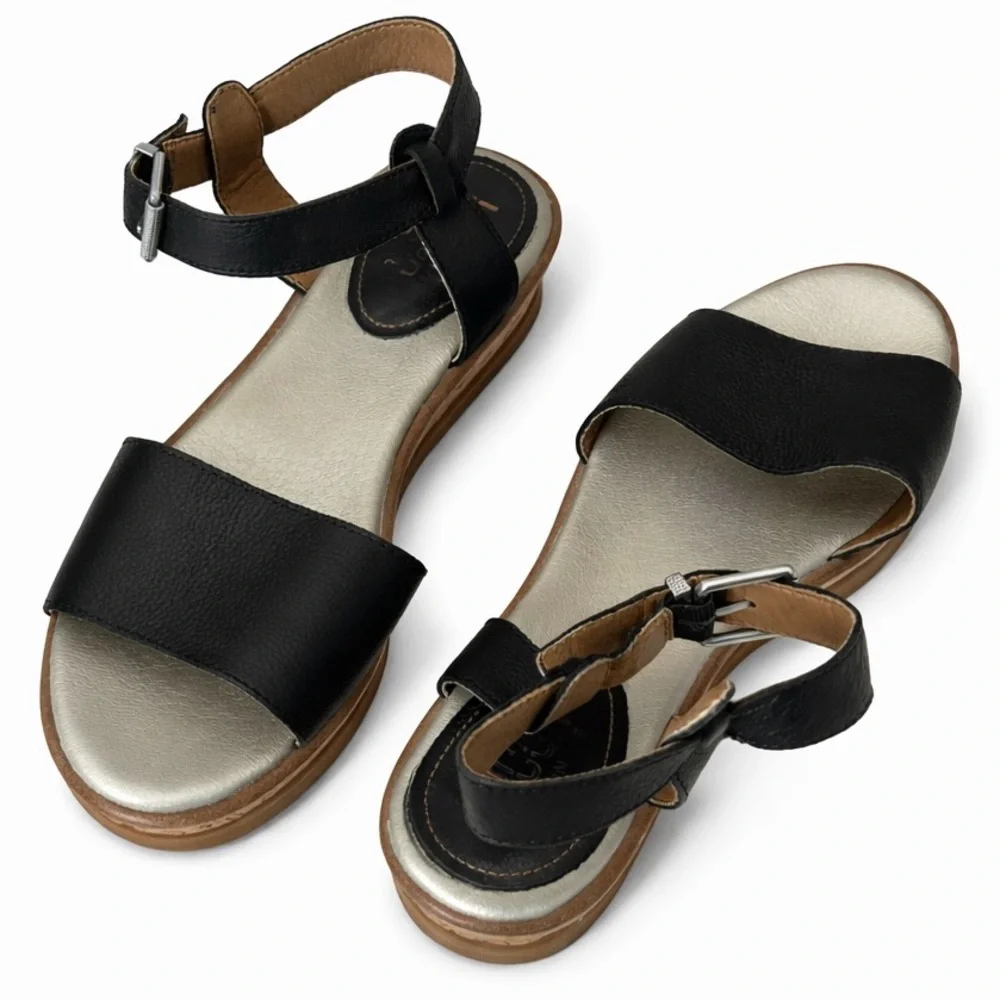 Lucca Lane Black Leather Cork Wedge Sandals Ankle Strap Comfort‎ Size 9 - Picture 2 of 9